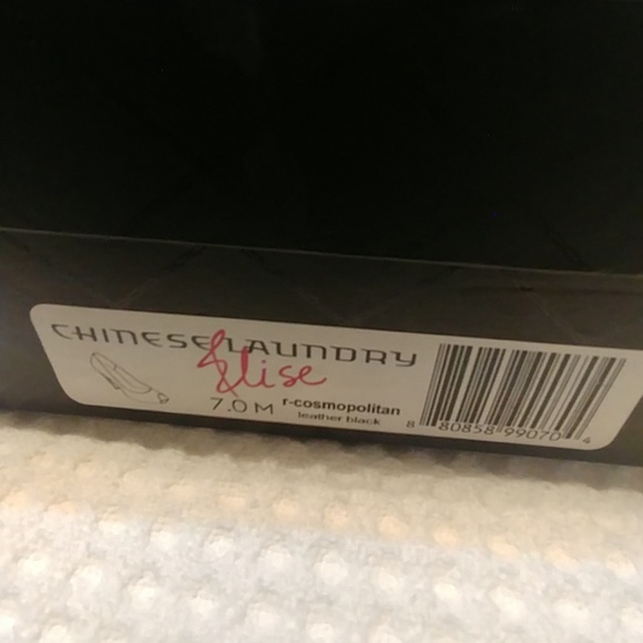 Black heels - Picture 6 of 6